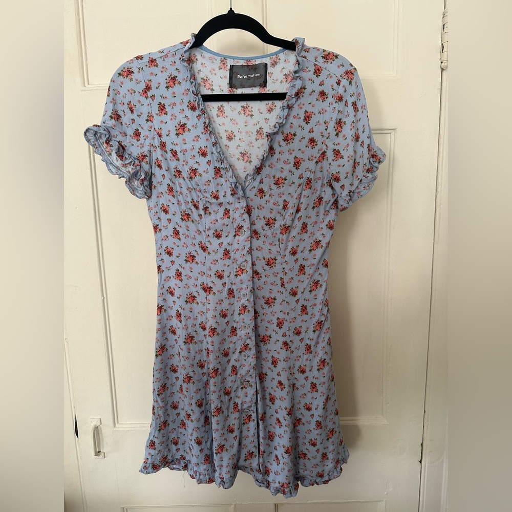 👗Reformation Ruffled Floral Blue Mini Dress .Size: 2
